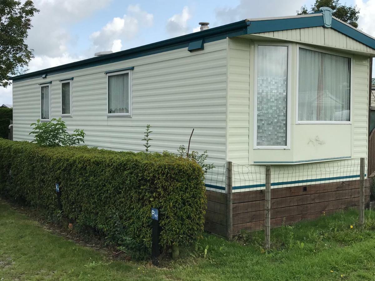 Caravanverhuur Zeeland Wemeldinge Exterior photo